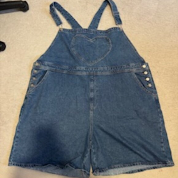 Denim Heart-Detail Jumpsuit - Picture 1 of 8